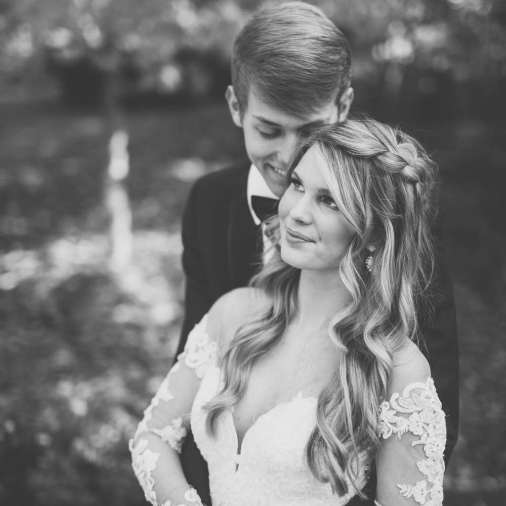 Meet your Posher, Erin grace